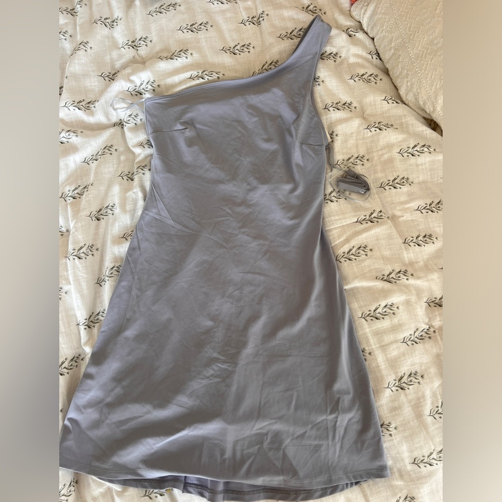 NWT Abercrombie One-Shoulder Traveler Mini Dress in Small Tall